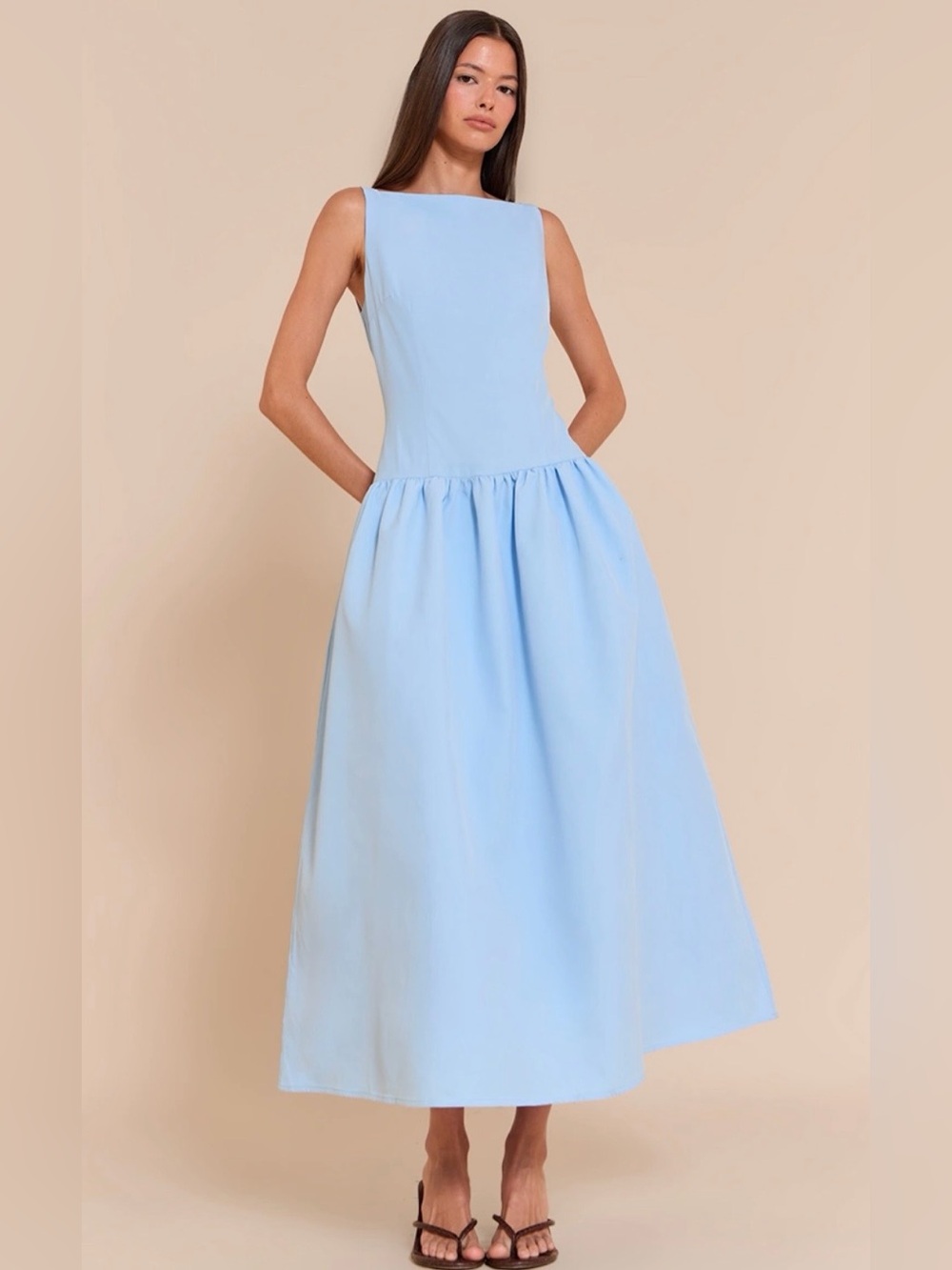LIGHT BLUE PRINTED DROPPED WAIST MIDAXI
DRESS 🩵 NWT